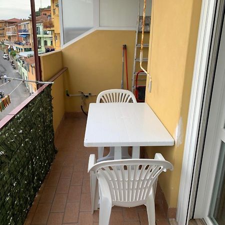 Casa Aurora Lägenhet Porto Santo Stefano  Exteriör bild